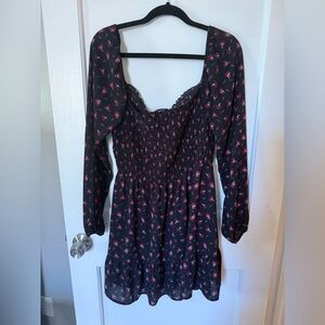 Long sleeve dress.